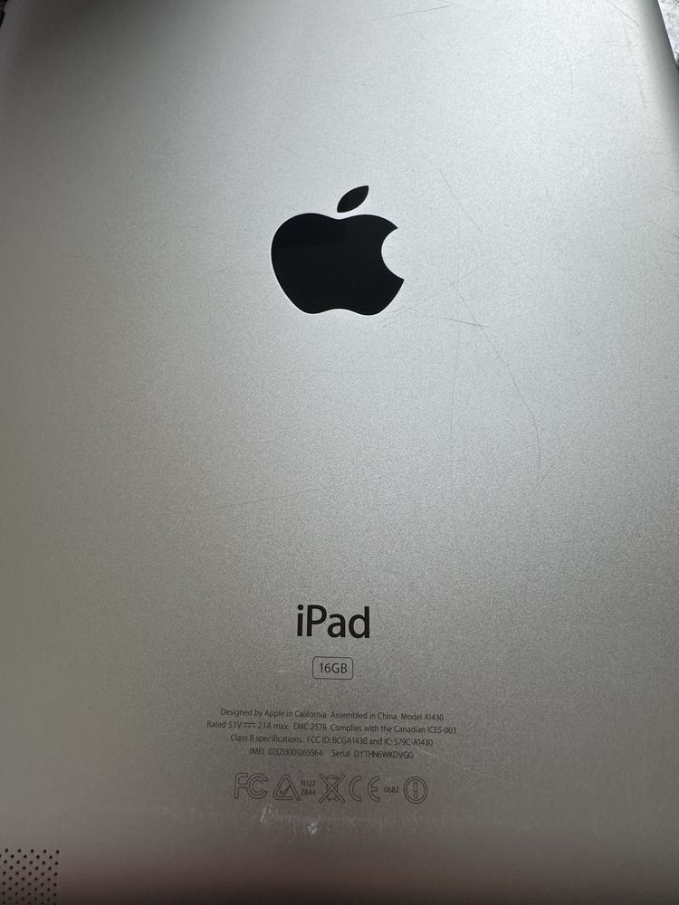 iPad 3 Apple A1430 16GB cellular + wifi