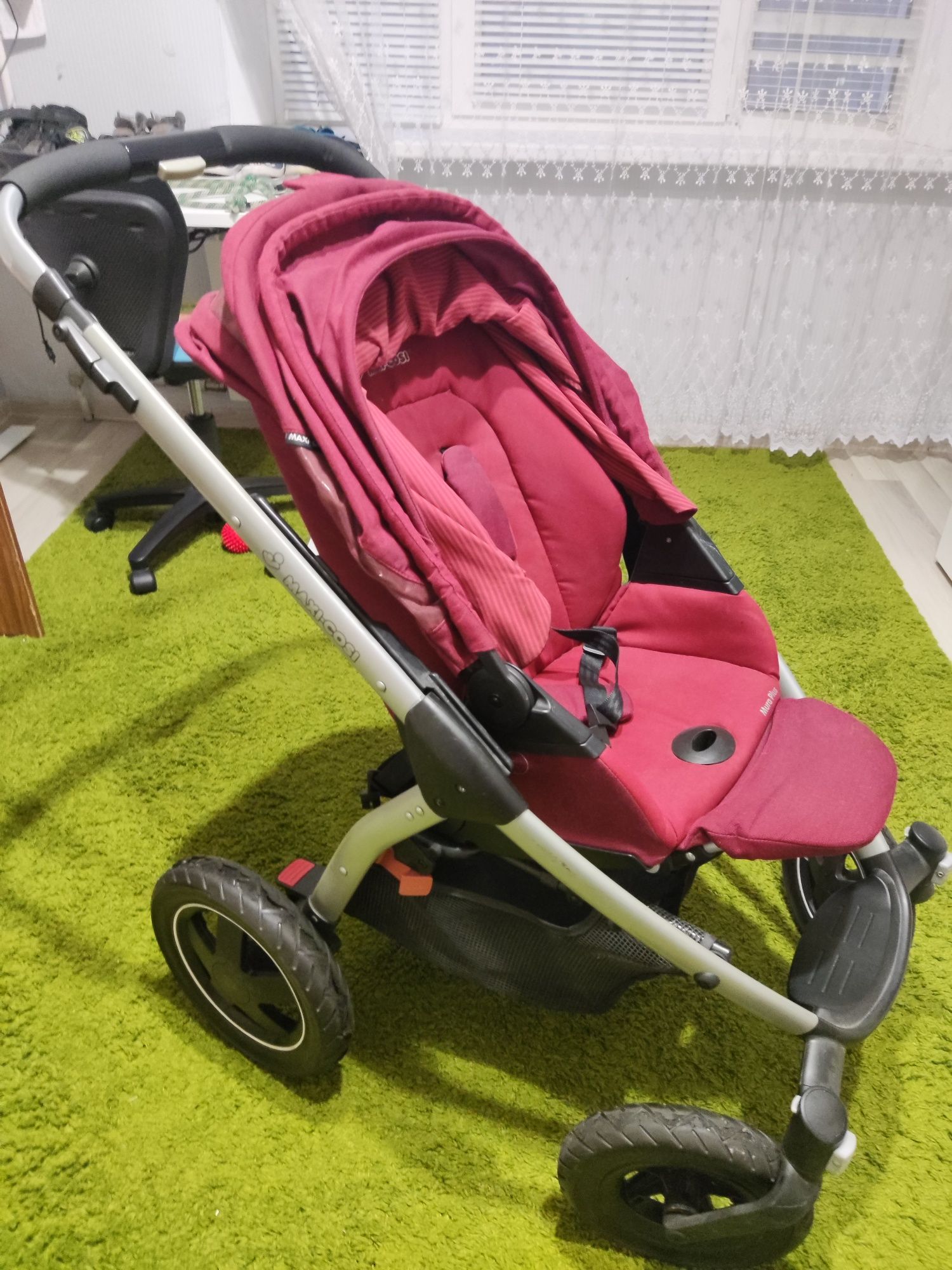 Коляска детская 3 в 1 MaxiCosi