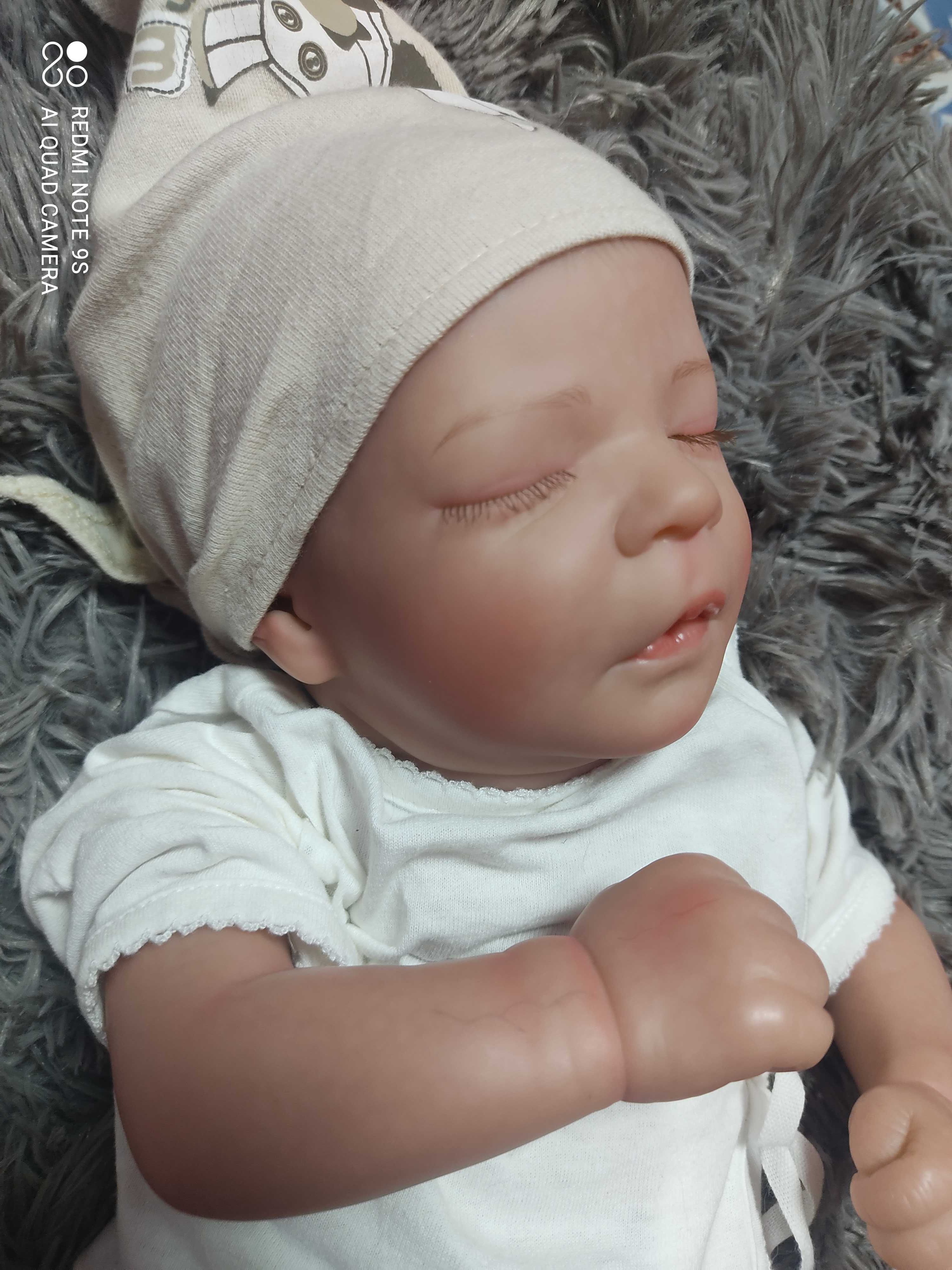 Lala typu reborn - Darren asleep