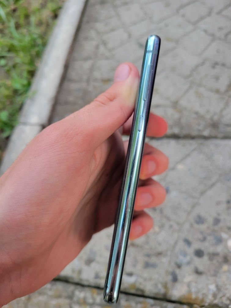 Samsung s10e 6/128 СТАН!!!