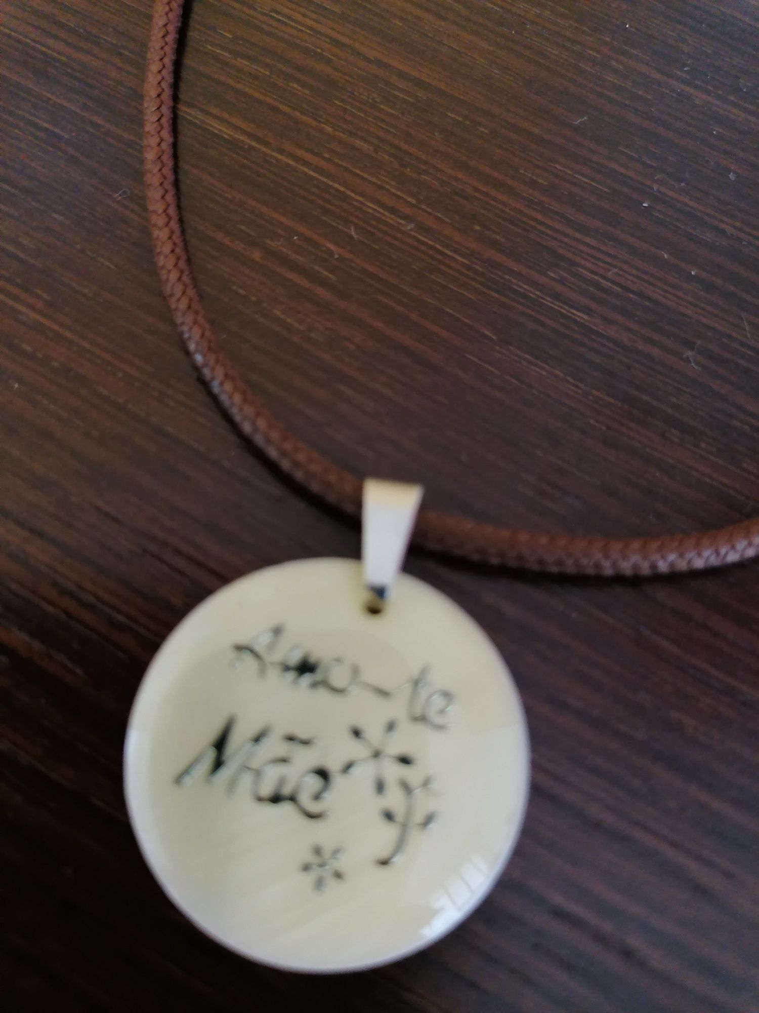 Fios com medalhaa de mãe, novo