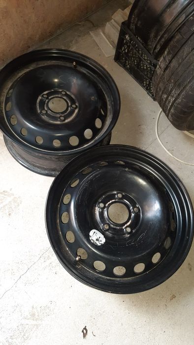 Резина зима літо 215 60 r16 205 60 r16