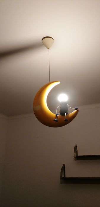 Candeeiro para quarto