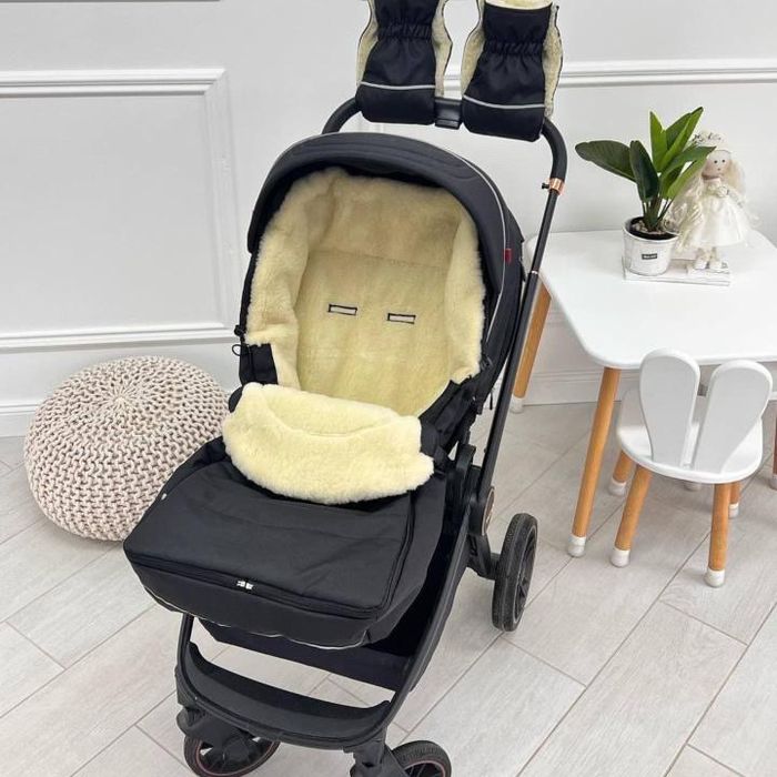 Зимовий конверт в коляску + муфти