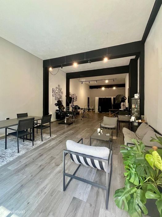 Loja para Arrendamento – Zona de Grande Visibilidade no Porto