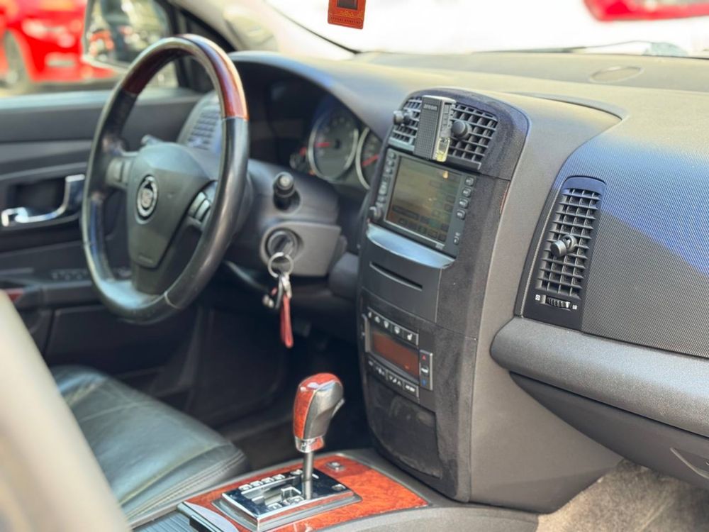 Cadilac srx 4.6 v8