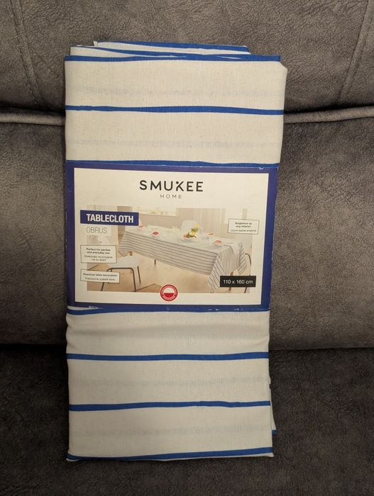 Obrus biało niebieski w paski 110 x 160