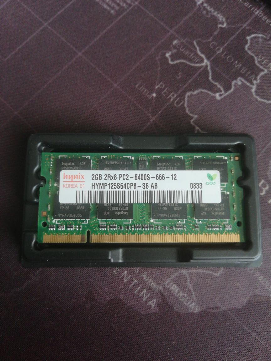 Memória portátil 2Gigas DDR2