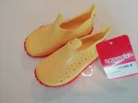 Crocs marca speedo