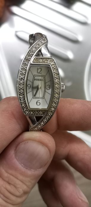 Часы женские кварцевые Fossil