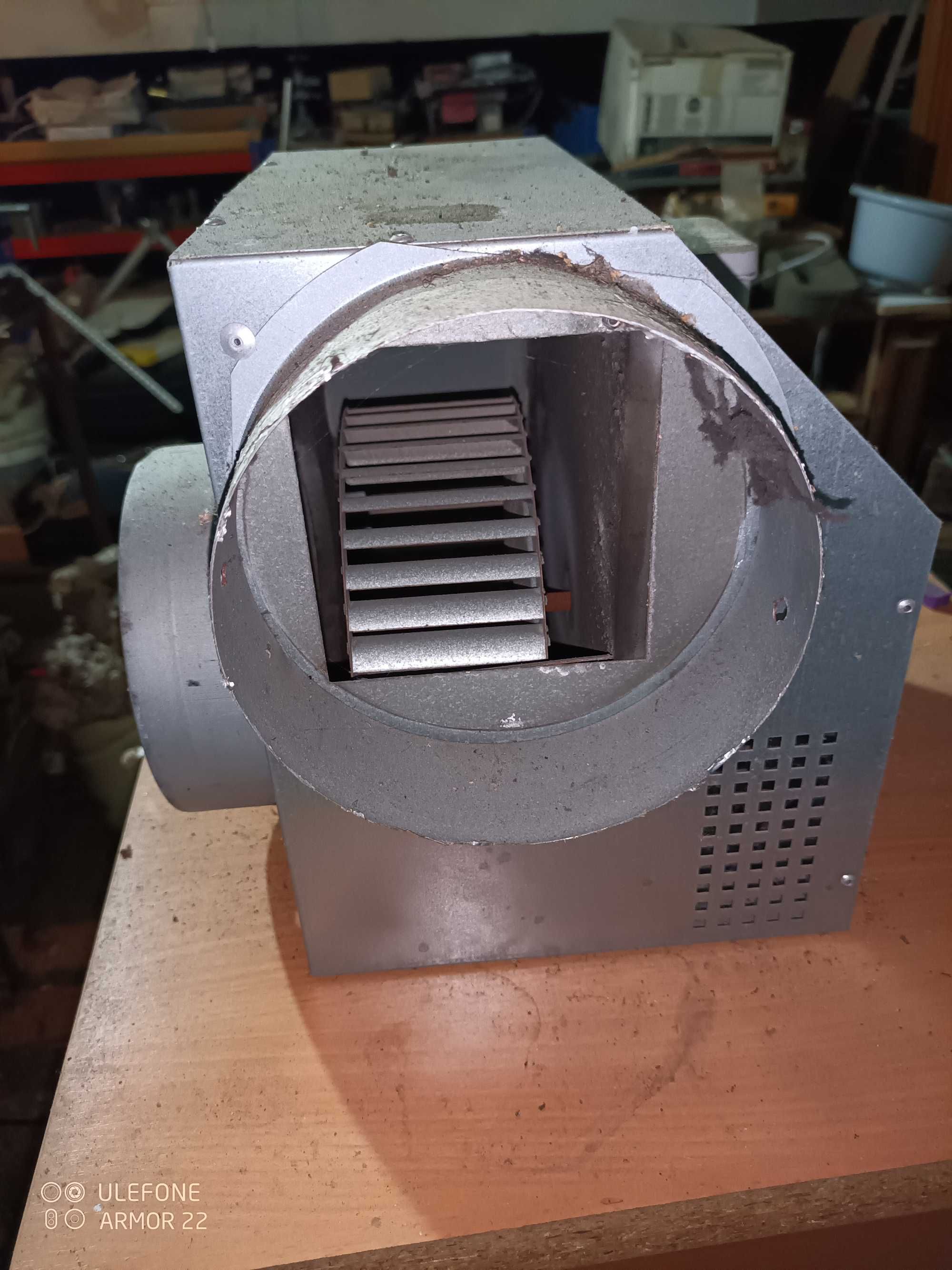 Vendo turbina de ventilação usada
