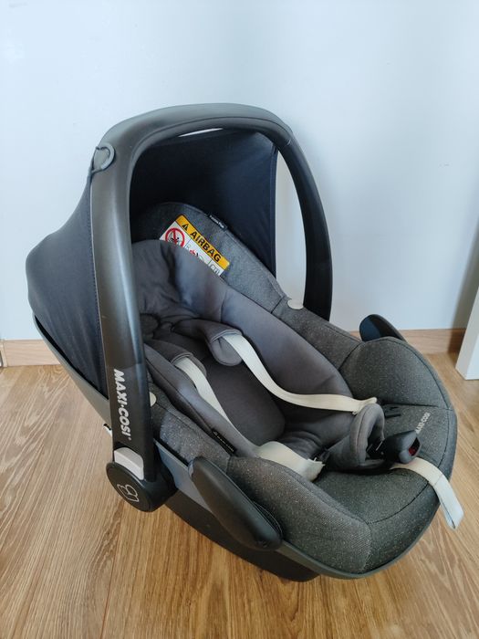 Fotelik samochodowy nosidełko MAXI COSI