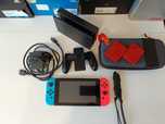 Konsola Nintendo Switch zestaw ładny stan !!!