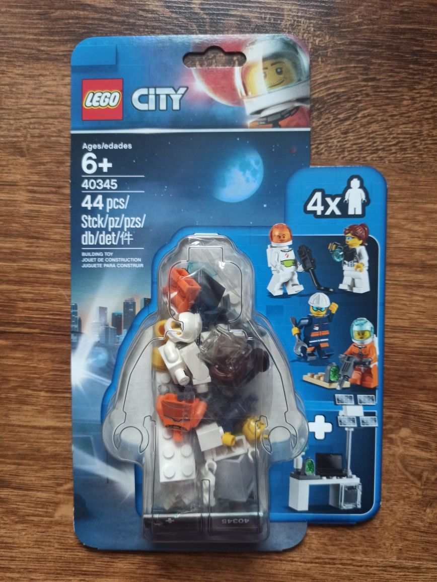 NOWY zestaw LEGO 40345 - Mars Exploration minifigure pack