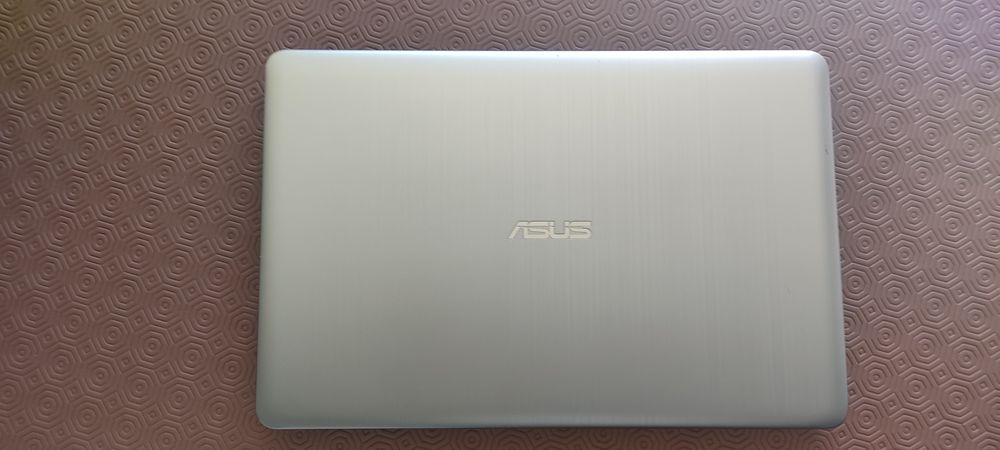 Vendo ASUS A540S