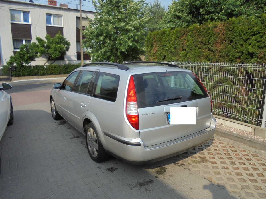 Ford Mondeo MK3 2.5 benzyna V6 automat kombi srebrny na części