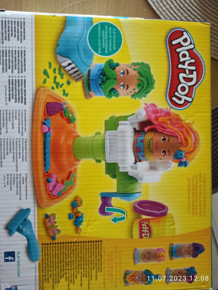 Play-Doh zestaw fryzjer ciastolina plus akcesoria