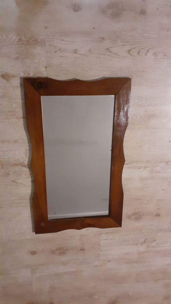 Lustro w ramię drewnianej Vintage