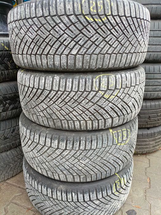 opony całoroczne wielosezonowe 245/45/17 Continental 2024r