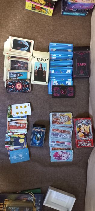 Распродажа карт таро