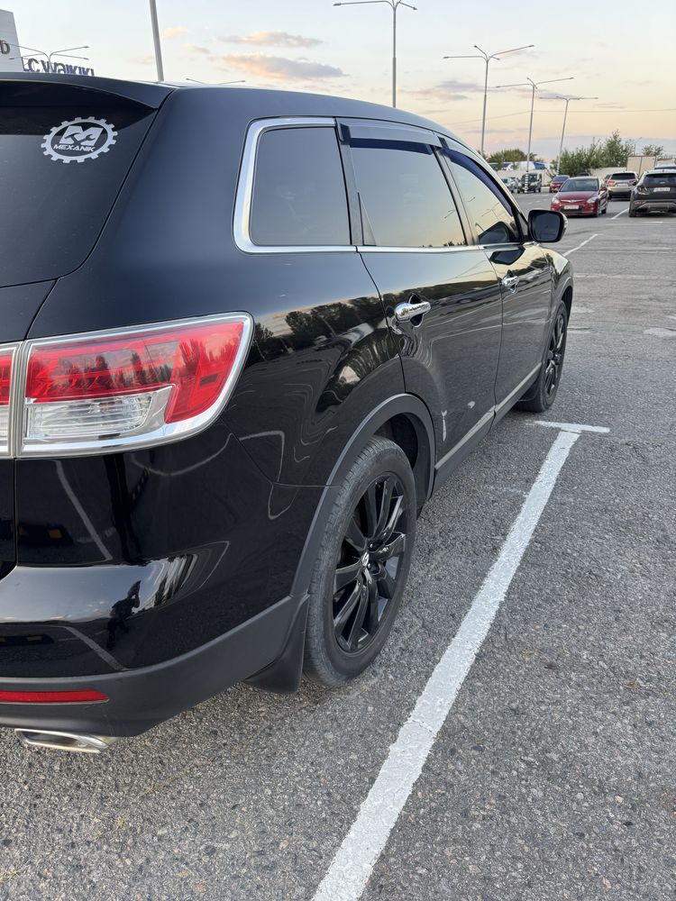 Mazda cx9. 7мест.