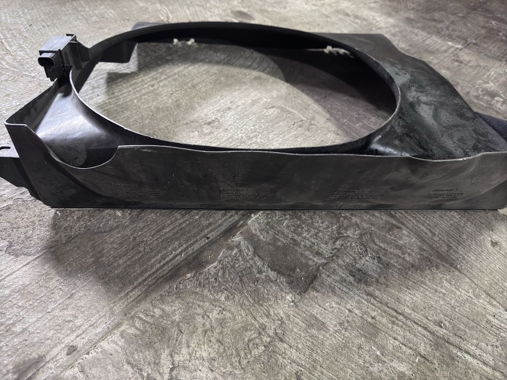 Resguardo do motor Bmw e39 30d