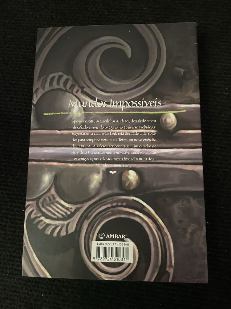 Livro “Mundos Impossíveis”