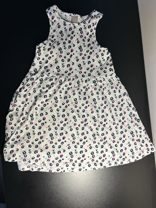 Sukienka dziewczęca 128