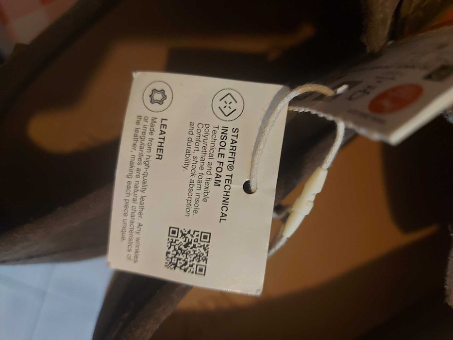 Mocassim em pele menino