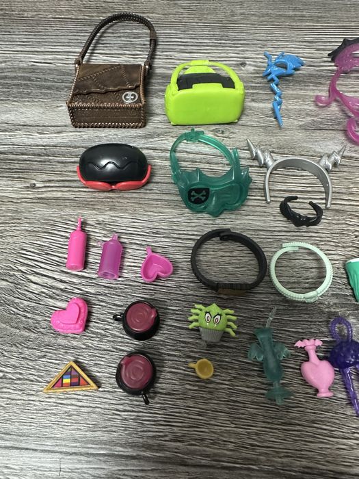 Акси до монстер хай, monster high сумки до ляльок