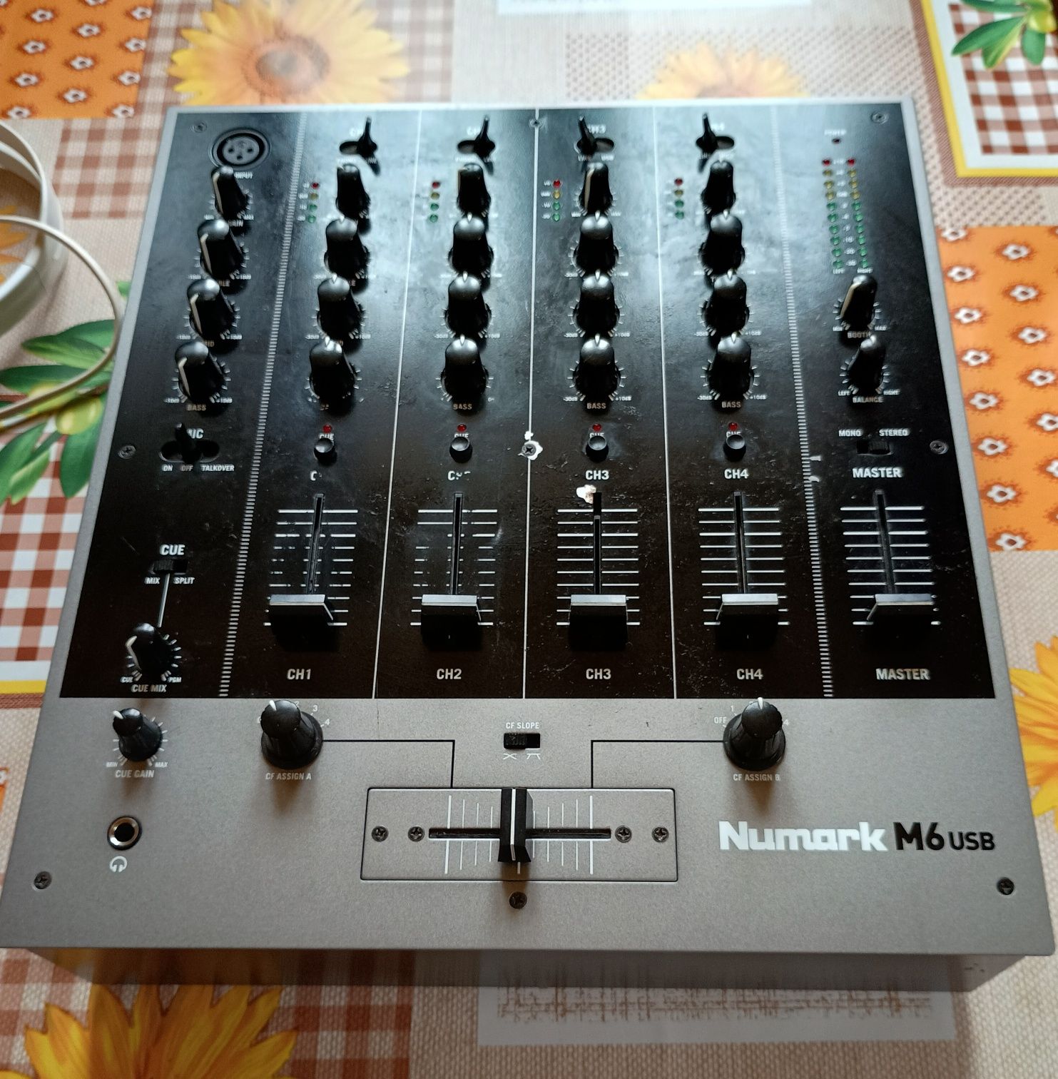 Mixer Numark M6 USB