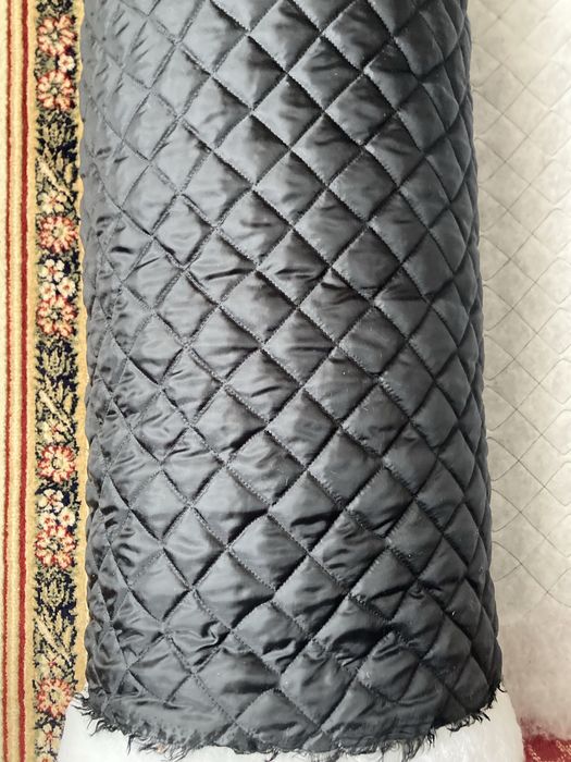 Стьобана підкладка на сінтепоні  15,5м..і у лоскуті