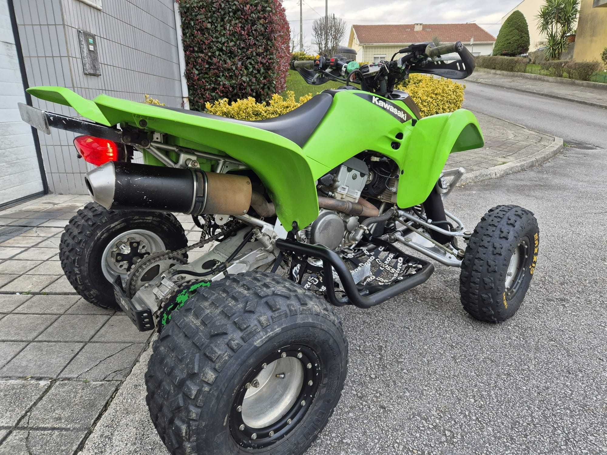 Moto 4 - Kawasaki KFX 400 / Suzuki LTZ 400