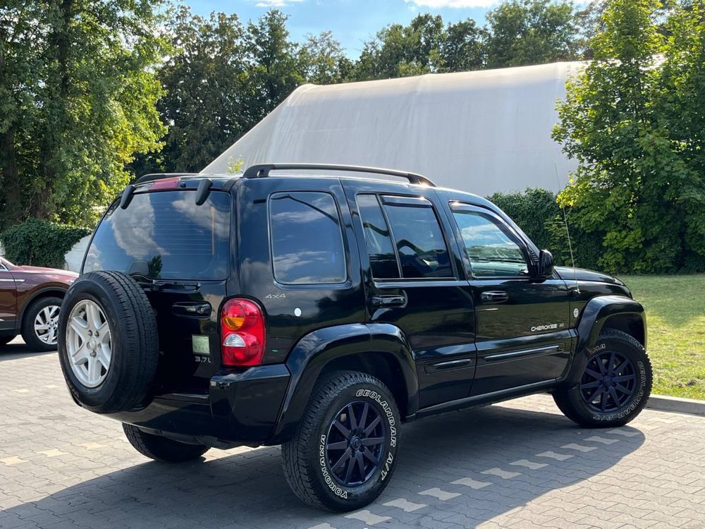 Jeep Liberty 3.7 LPG // 4x4 // Klima // Automat // Alysu // Super Stan