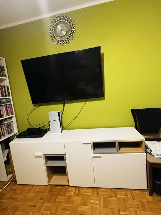 Dluga komoda firny Vox