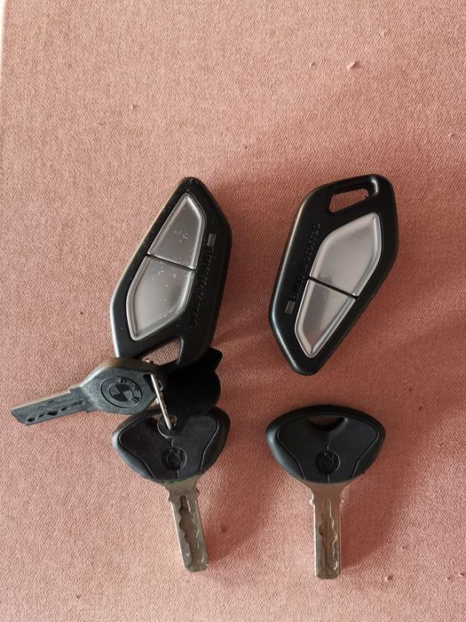 BMW K1600GT apenas 30mil kms