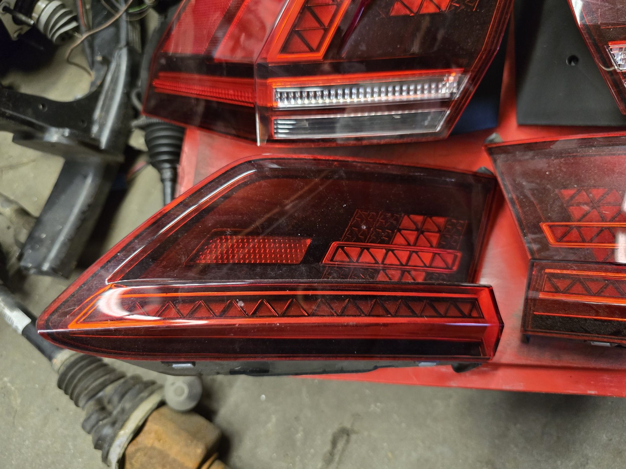 Lampy lampa tył tiguan 2 5NA