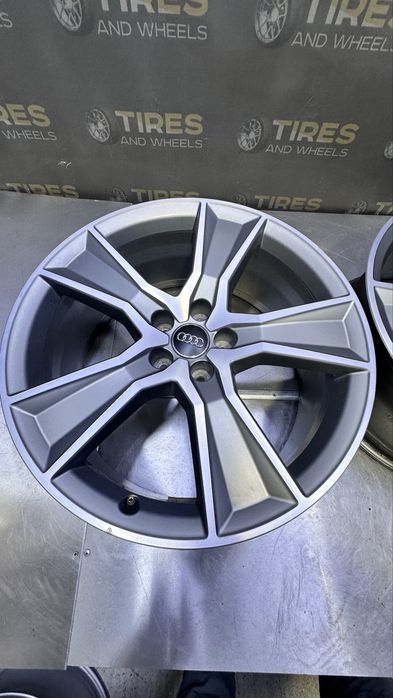 Диски AUDI ОРИГИНАЛ 4M0601025R 9. 0" X 20" 5X112 ET 33