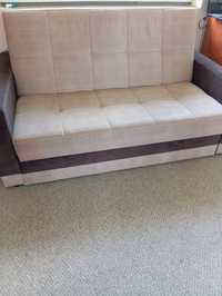 Sofa/ kanapa rozkładana z pojemnikiem na pościel