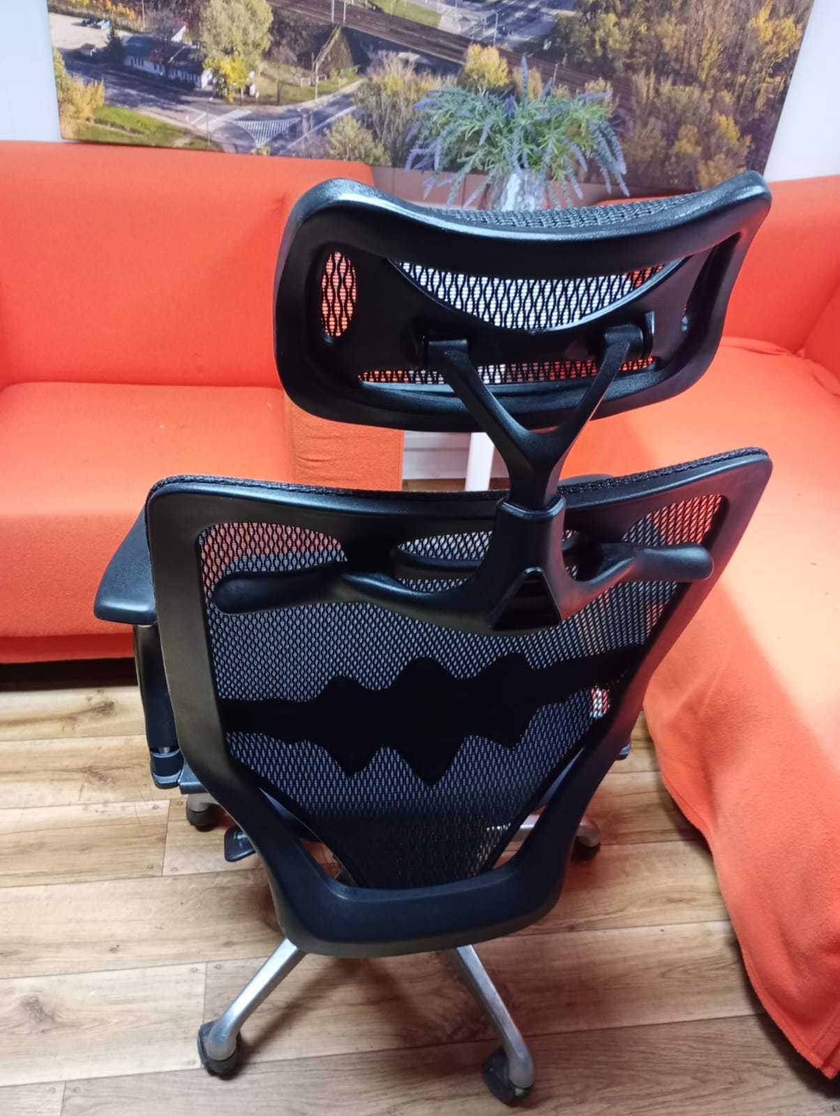 Fotel krzesło ergonomiczne z zagłówkiem GROSPOL fotele krzesła biurowe