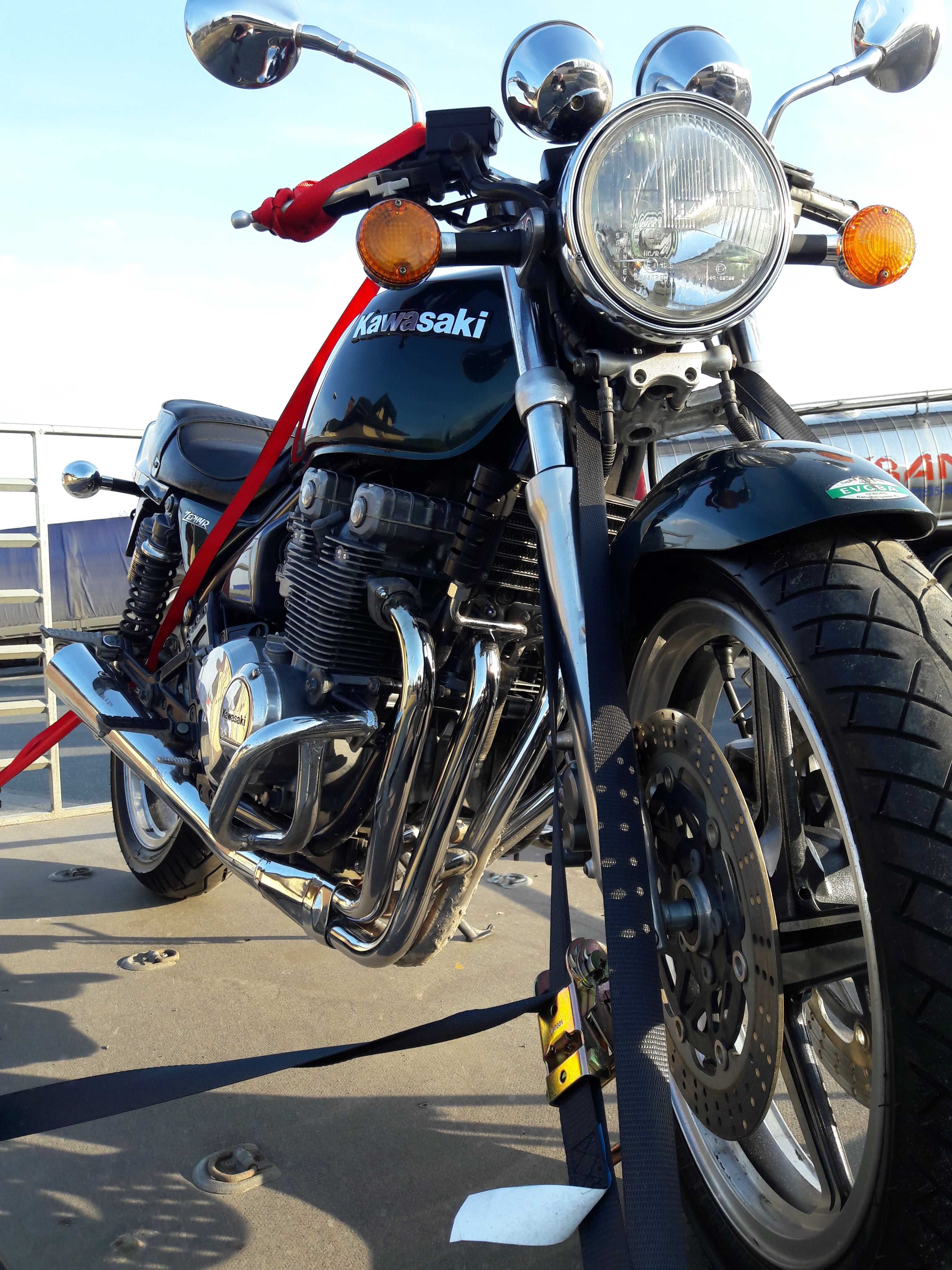 Motocykl Kawasaki  Zephyr 550