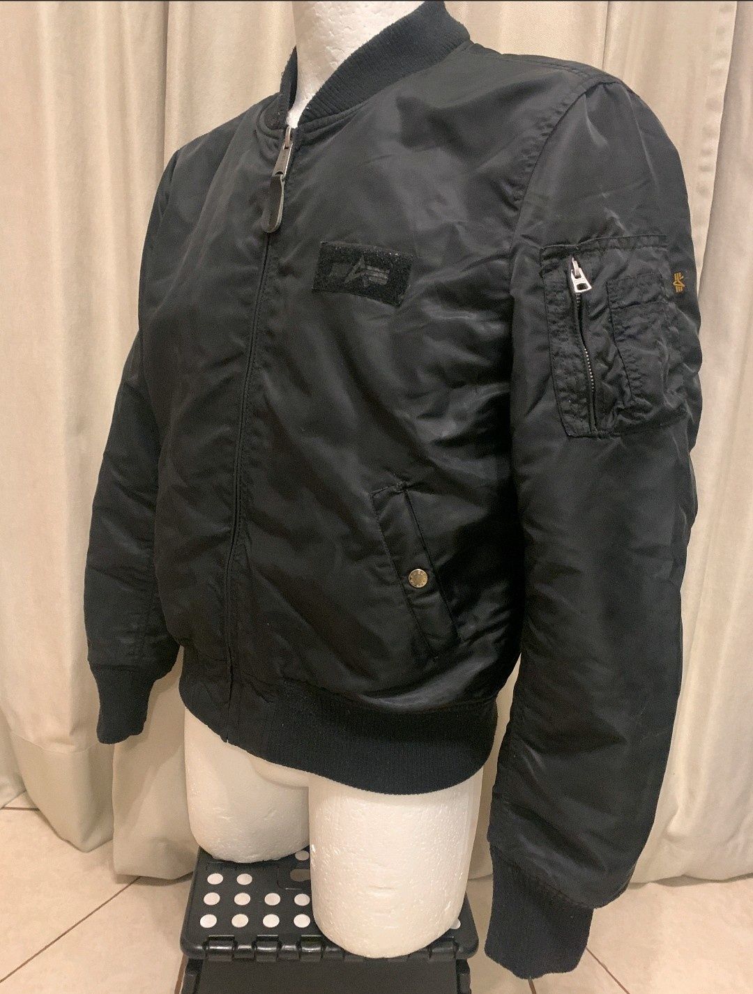 Alpha Industries bomberka XXL, czarna.