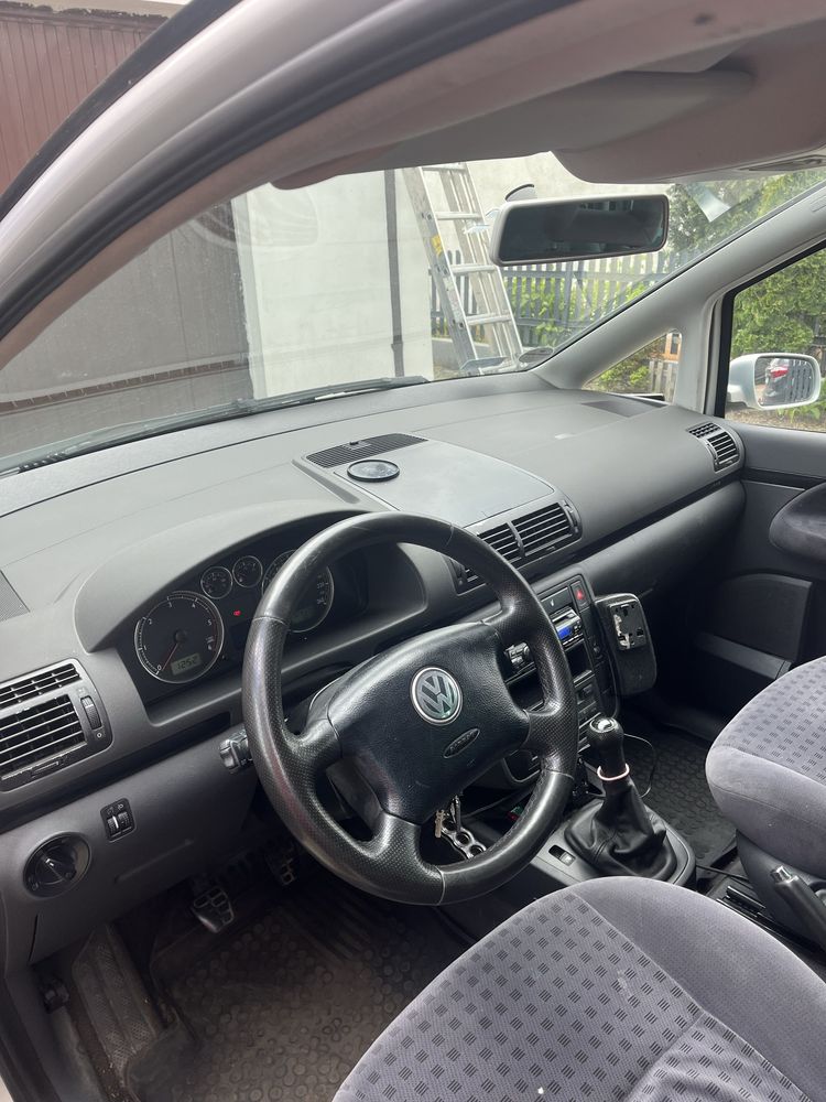 volkswagen sharan 1.9 TDI