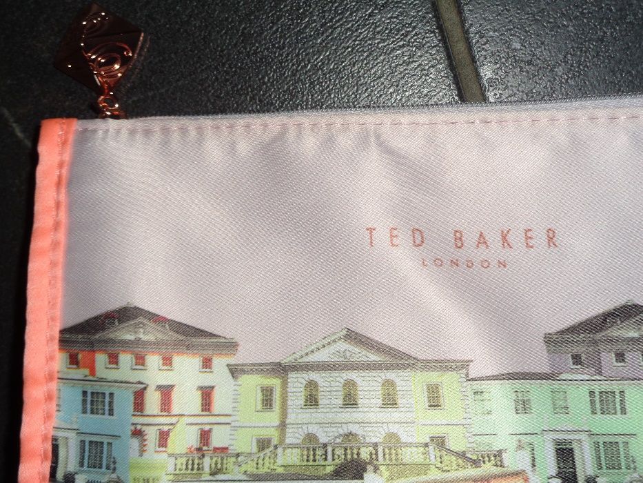 TED BAKER London - oryginalna kosmetyczka