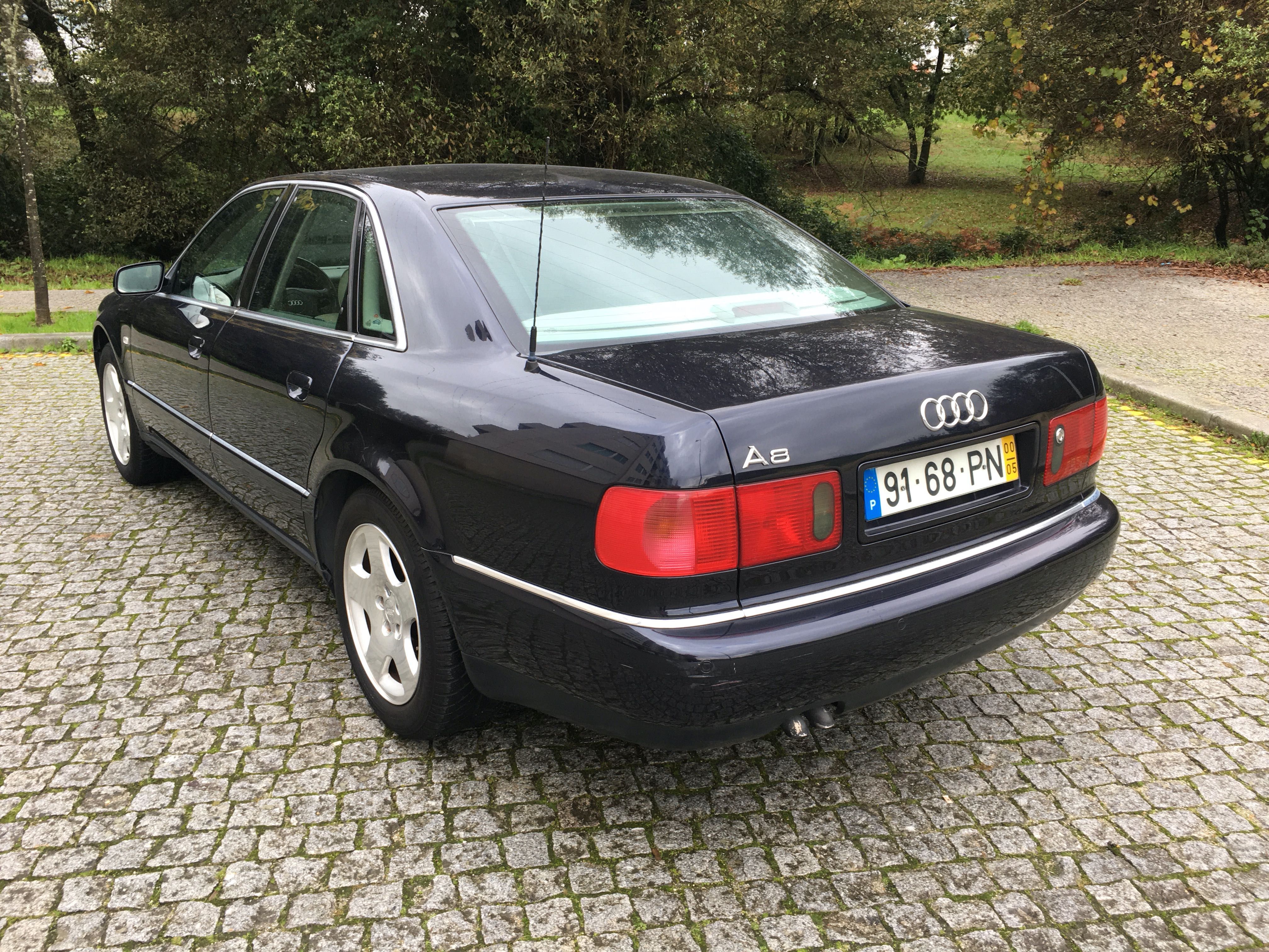 Audi A8 2.5 Tdi. (Único Dono)