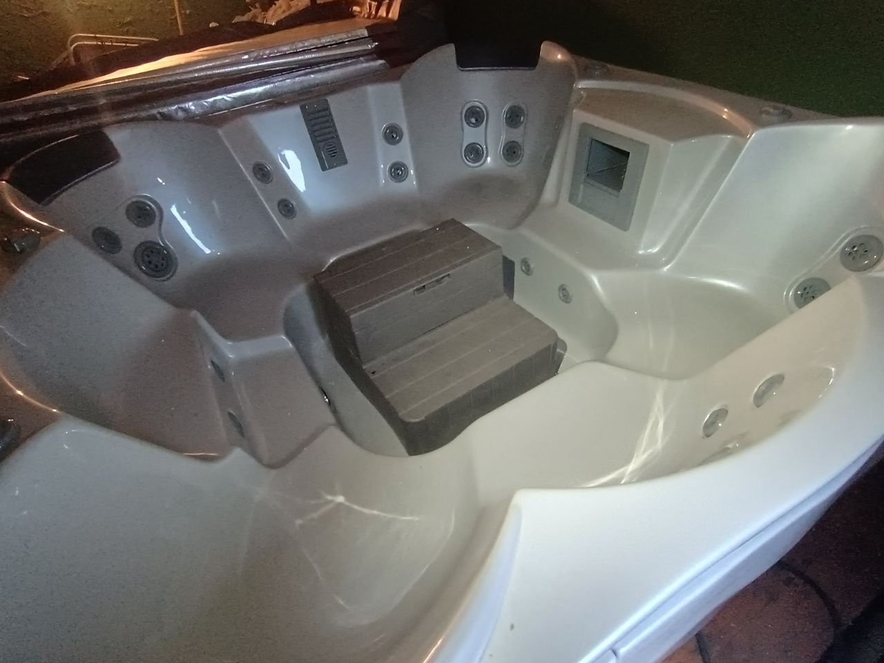 Спа Бассейн Джакузи Jacuzzi Гидромассажная ванна