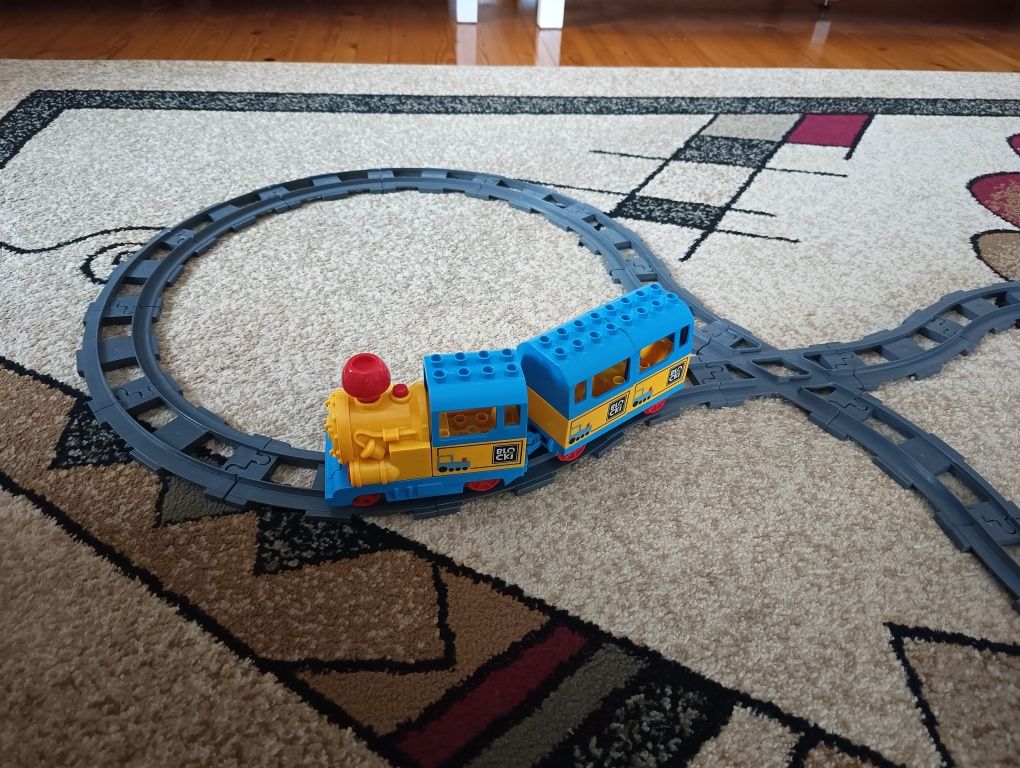 LEGO kompatybilne z Duplo zestaw lokomotywa straż zwierzątka klocki