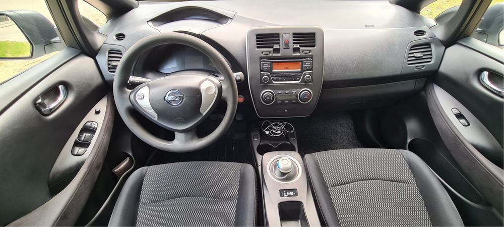 Nissan leaf visia 30