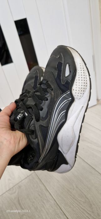 Оригінальні кросовки Puma