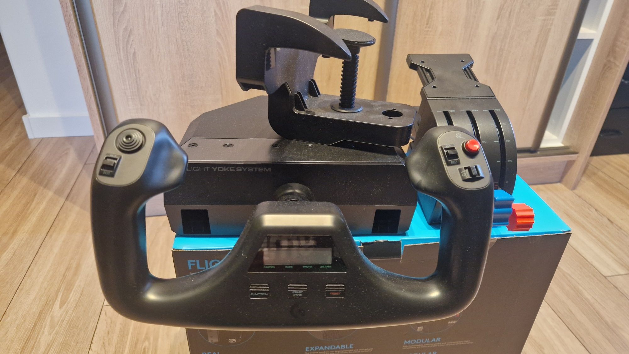 Kontroler LOGITECH G Saitek PRO Flight Yoke System